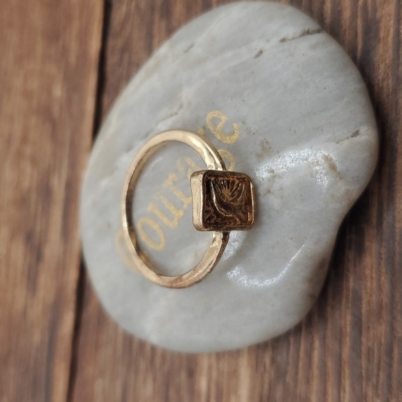 Size 7 R535 crescent moon ring‎ - Picture 2 of 2